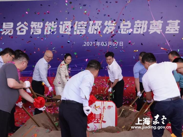 b6b1b37856dd444e86a170ab13d5f34b.jpg b6b1b37856dd444e86a170ab13d5f34b.jpg